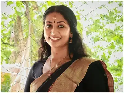 Who is Navya Nair
